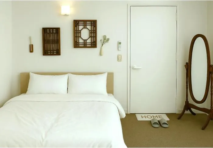 New Open! In Grace Hanna Stay, Seoul, Shillim Station 2mins, Airport Bus 2mins, Gangnam Hongik Unv' 20mins 서울특별시