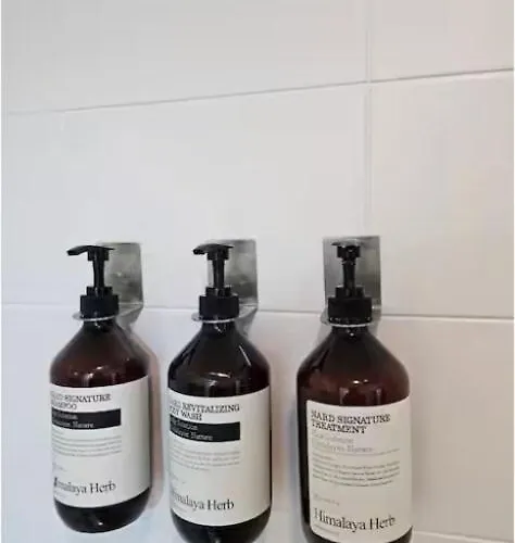 New Open! In Grace Hanna Stay, Seoul, Shillim Station 2mins, Airport Bus 2mins, Gangnam Hongik Unv' 20mins *
