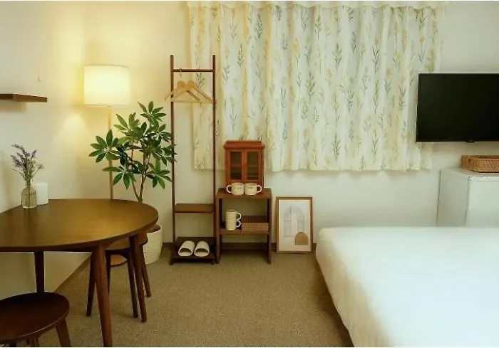 New Open! In Grace Hanna Stay, Seoul, Shillim Station 2mins, Airport Bus 2mins, Gangnam Hongik Unv' 20mins B&B *