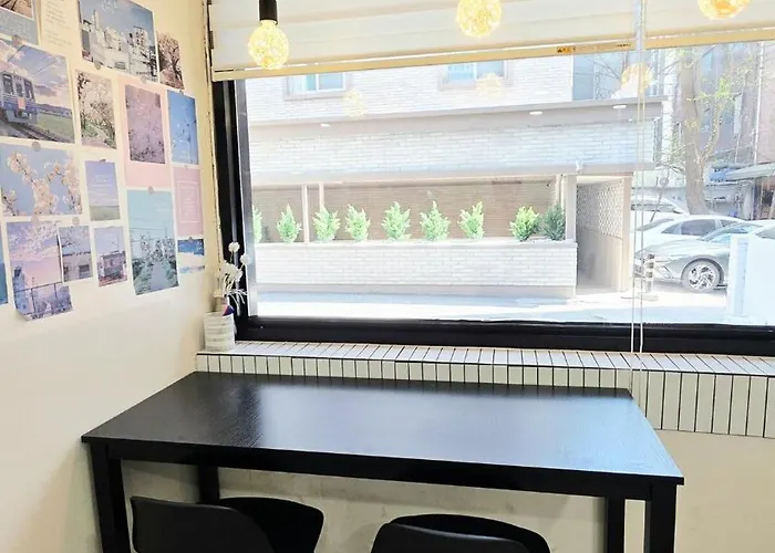 B&B New Open! In Grace Hanna Stay, Seoul, Shillim Station 2mins, Airport Bus 2mins, Gangnam Hongik Unv' 20mins *